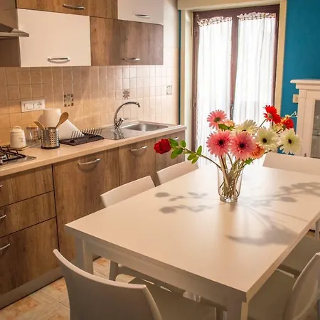 Golden House * Milazzo